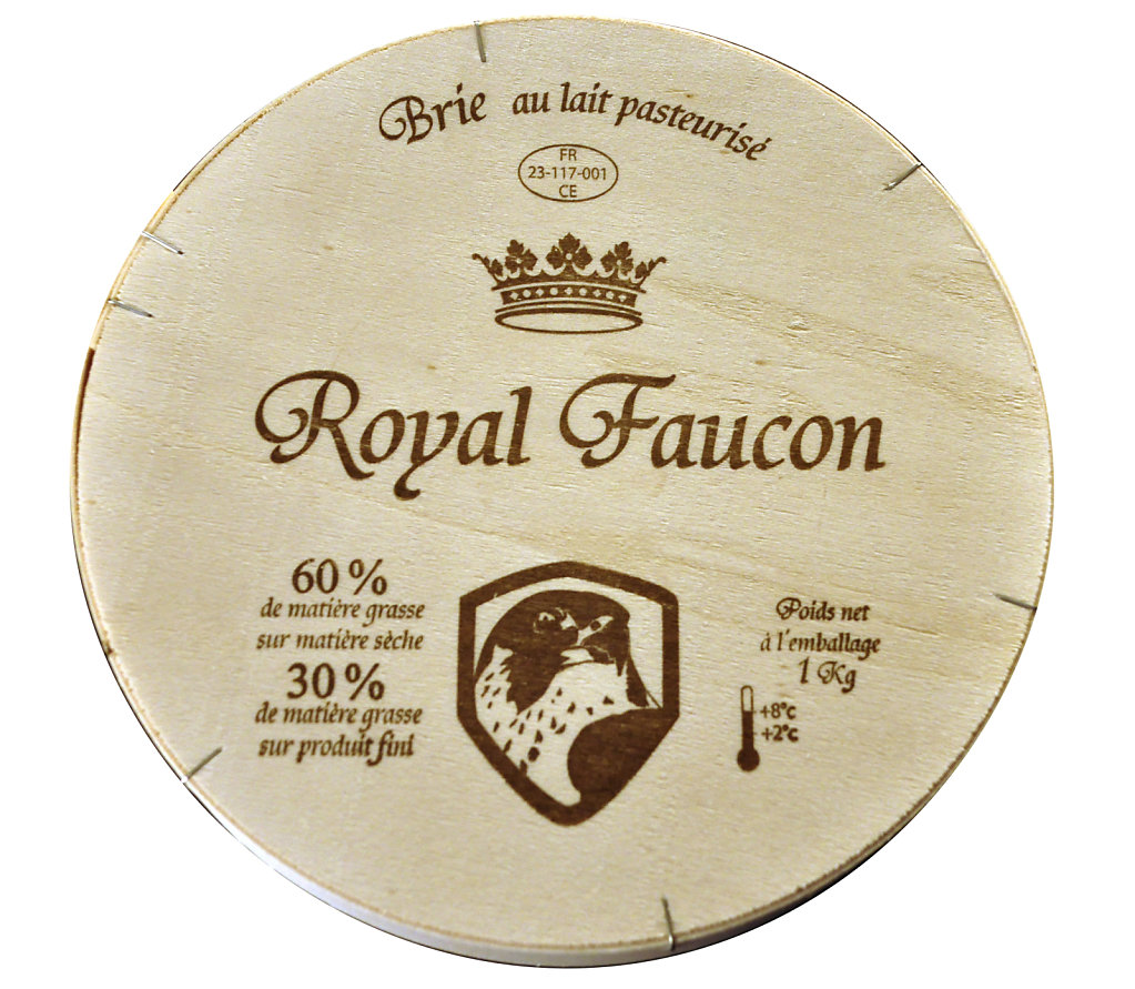 RoyalFaucon-Brie-1kg-DSC0289.jpg